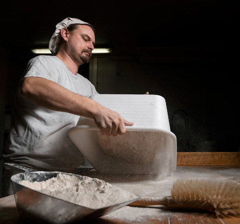 Fournil Kristof, Artisan Boulanger, Pains Bio au Levain Naturel